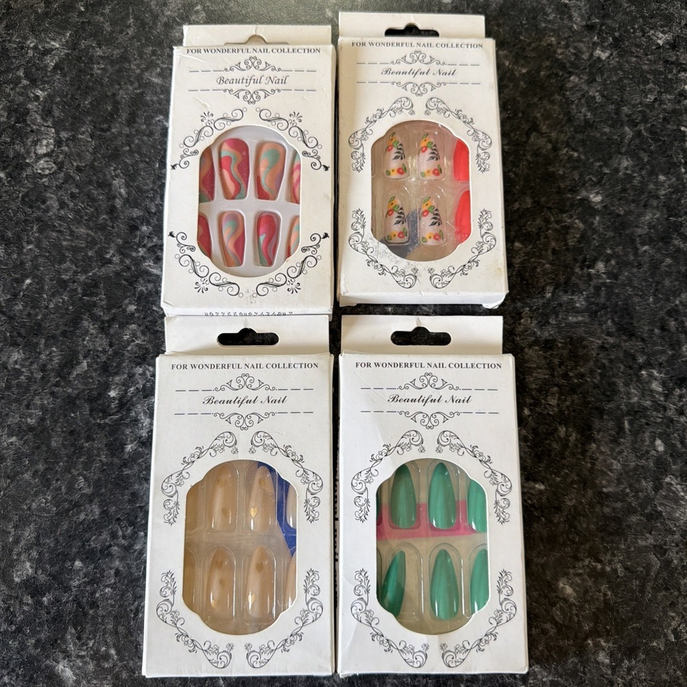 Beautiful Nail Press On Matte Nails New Lot Of 4 Coffin Almond Multi Colors